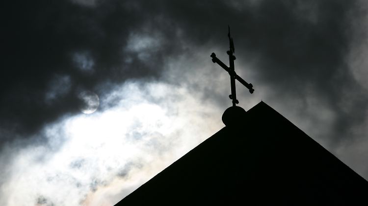 Seit Jahren erschüttern immer neue Missbrauchsfälle die katholische Kirche. Die Aufklärung geht den Vereinten Nationen nicht weit genug.