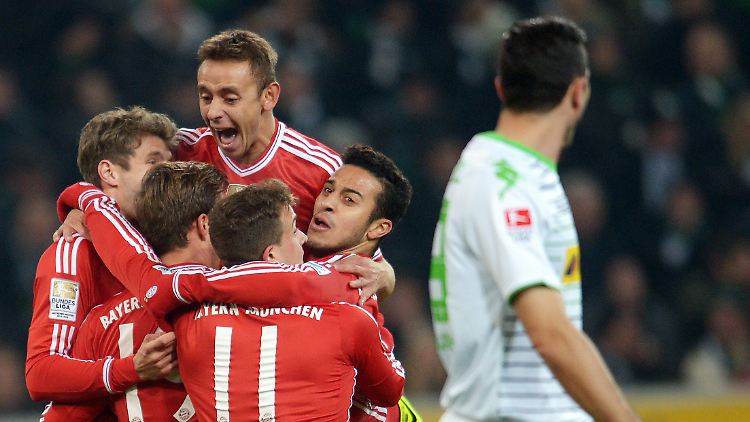 Fußball - wie aus der Bundesliga oder Champions League - bleibt der Kundenmagnet bei Sky Deutschland.