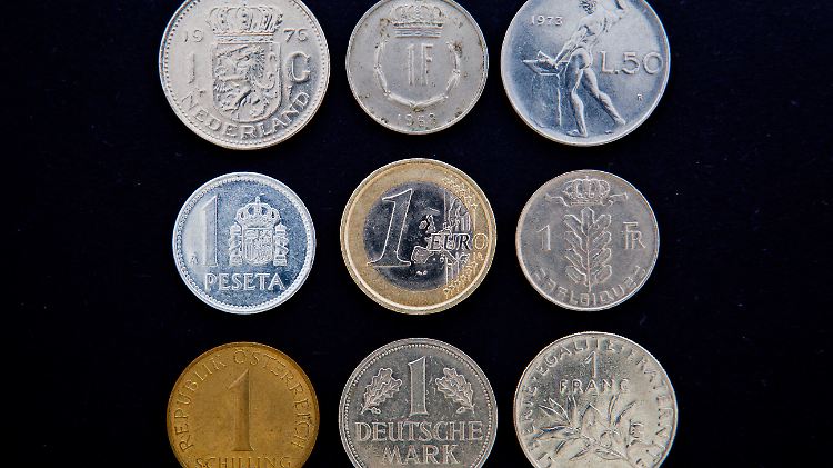 Rückkehr von Mark, Gulden oder Lira? In einigen Mitgliedsstaaten gibt es große Sympathien gegenüber einem Austritt aus der EU sowie der Währungsunion.