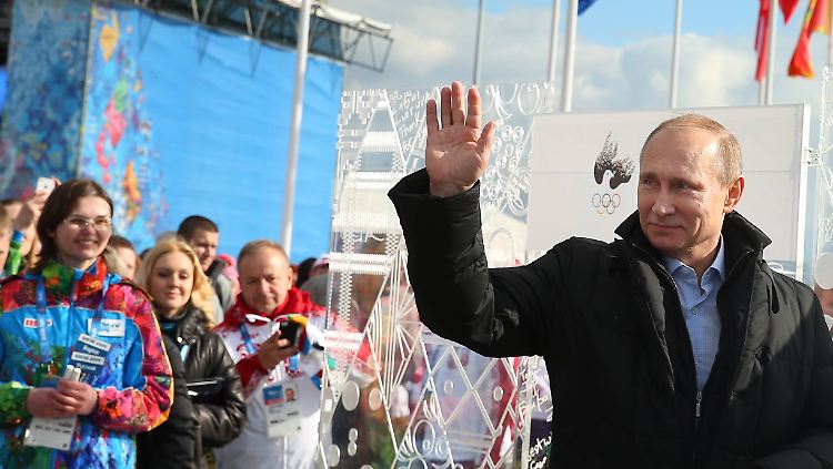 Sotschi gehen als Putin-Festspiele in die olympische Geschichte ein. Das lässt Putin Russland einiges kosten.
