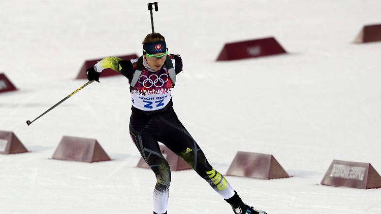 Anastasia Kuzmina ist die erste erfolgreiche Titelverteidigerin im Biathlon bei Olympischen Winterspielen.