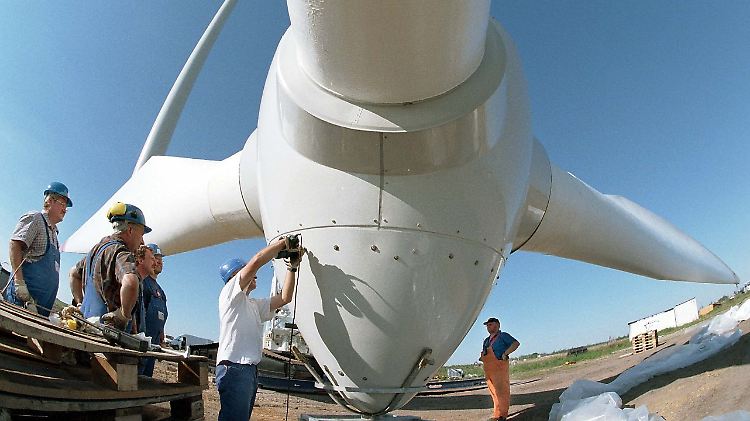 Projekt Energiewende: Wenn das Rad sich erst einmal dreht, steht den Erträgen fast nichts mehr im Wege.