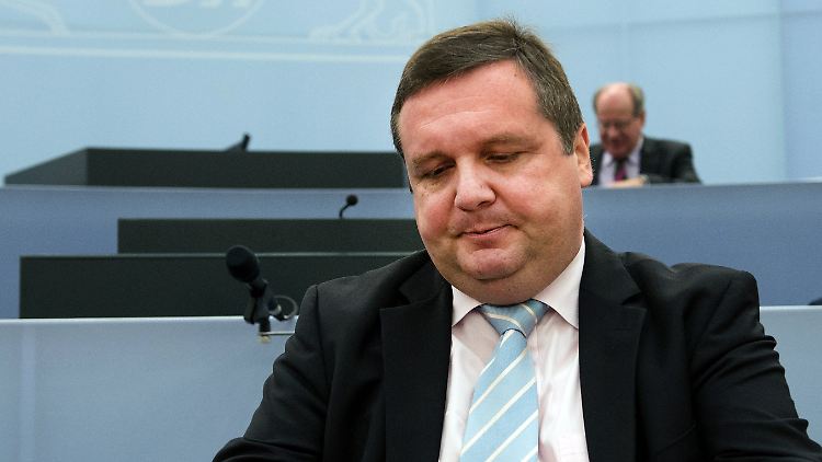 Mappus fühlt sich ungerecht behandelt.