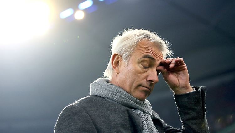 Bert van Marwijk ist nur eine kurze Amtszeit beim HSV beschieden.