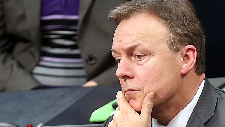 SPD-Fraktionschef Thomas Oppermann äußerte sich in der Aktuellen Stunde nicht. Im Innenausschuss will er alle Fragen beantworten.