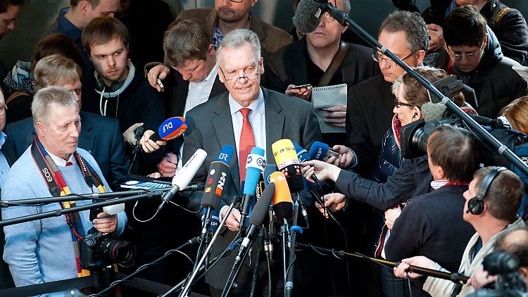 BKA-Chef Jörg Ziercke sagte am Vormittag vor dem Innenausschuss aus.