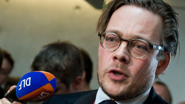 Der Jurist und Grünen-Politiker Konstantin von Notz ist Mitglied im Innenausschuss des Bundestags.