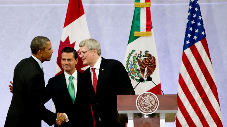 Wollen gemeinsam zurück an die wirtschaftliche Weltspitze: US-Präsident Obama, Mexikos Prasident Nieto und Kanadas Premier Harper (v.l.n.r.).