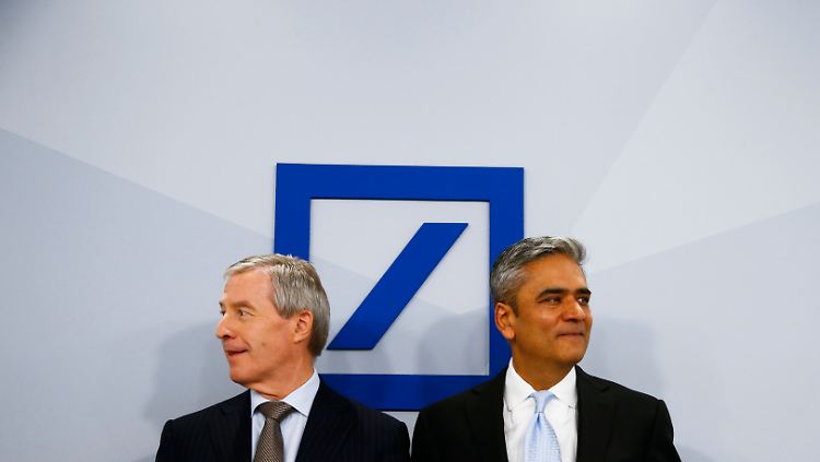 Anshu Jain und Jürgen Fitschen haben ein Problem weniger.