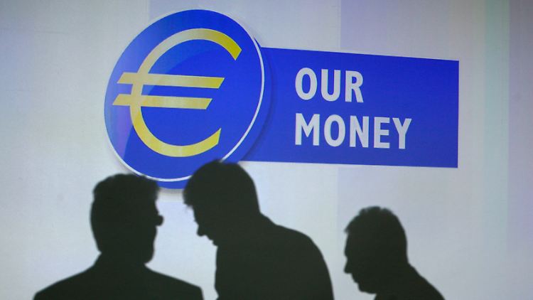 Die Euro-Zentralbanken dürfen sich über fast eineinhalb Milliarden Euro von der EZB freuen.