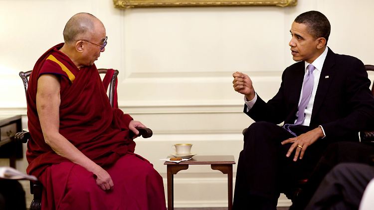 Obama hatte das Oberhaupt der tibetischen Buddhisten bereits in früheren Jahren im Weißen Haus empfangen - stets begleitet von Drohungen aus Peking. 