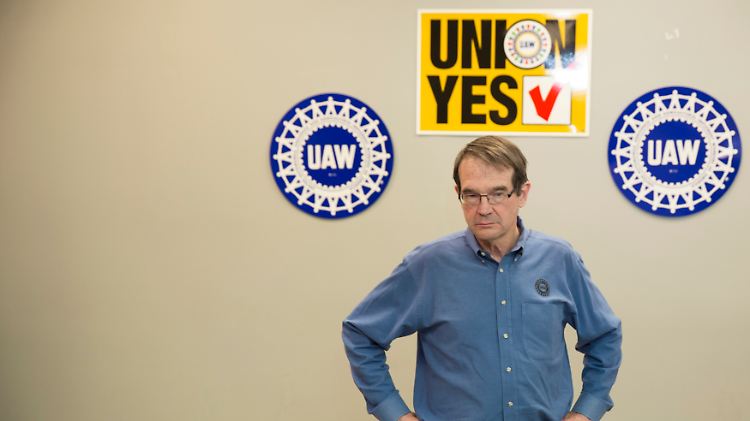 "Yes or No?": UAW-Präsident Bob King will's wissen.
