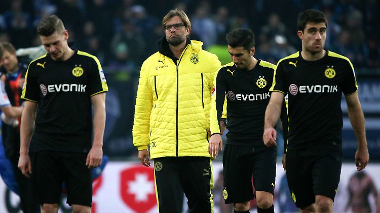 Trauerspiel: Was der BVB in Hamburg ablieferte, das entsprach nicht den Vorstellungen von Dortmunds Coach Jürgen Klopp.