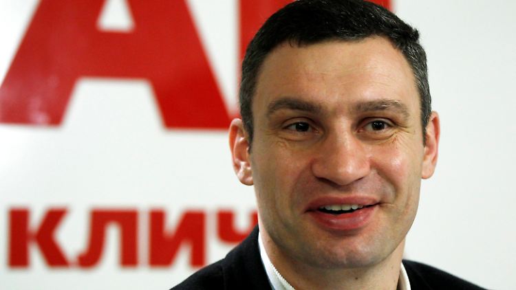 Vitali Klitschko will bei der Präsidentschaftswahl in der Ukraine kandidieren.