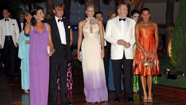 Bei der Verlobungsfeier von Albert und Charlene war Ernst August noch dabei. Zur Hochzeit fehlte er gänzlich.