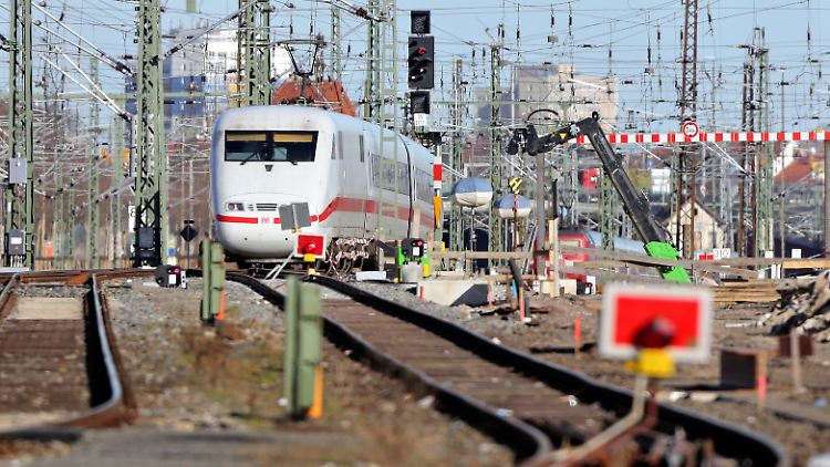 Müssen die Bahnreisenden noch tiefer in die Geldbörse greifen?