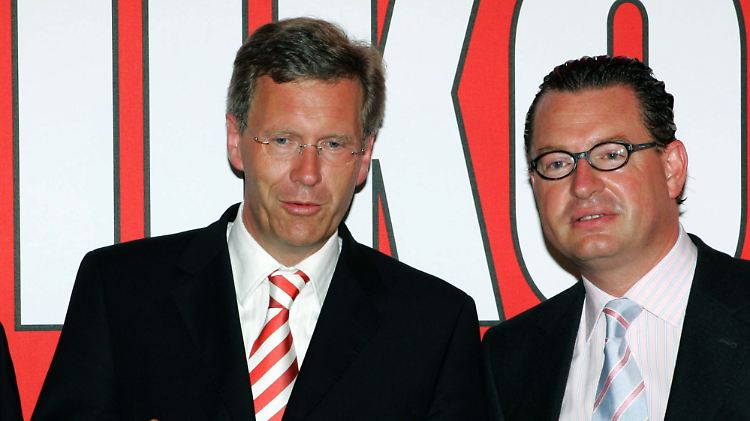 Wulff und Diekmann 2006 auf dem Sommerfest der "Bild"-Zeitung.