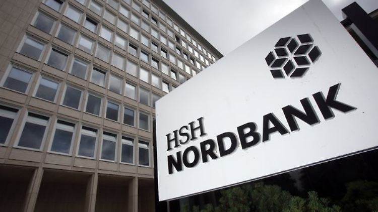 Schifffahrtskrise und Steuernachzahlung - die Bank könnte höhere Garantien benötigen.