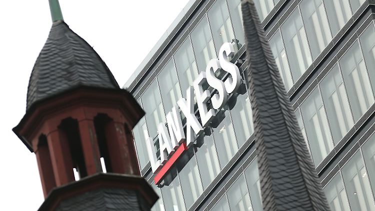 Lanxess kämpft mit Überkapazitäten.