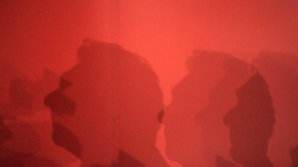 Der Schattenmann: Klaus Ernst steht zur Debatte, ein klärendes Wort will er jedoch offenbar nicht beitragen.