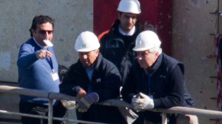 Gutachte, Richter, Beschuldigter. Ein ganzer Tross besichtigte mit dem Kapitän das Schiff.