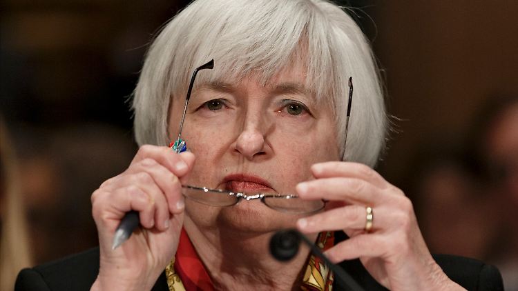 Fed-Chefin Janet Yellen bleibt ihrer Linie treu.