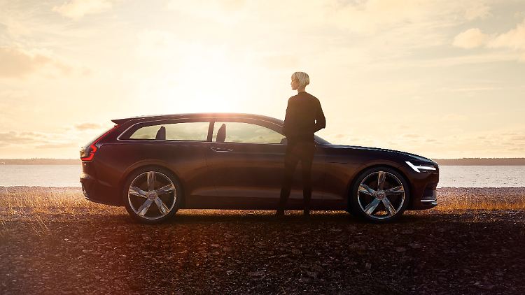 Klar, kantig, kühl und dennoch skandinavisch schön präsentiert sich das Volvo Concept Estate in Genf.