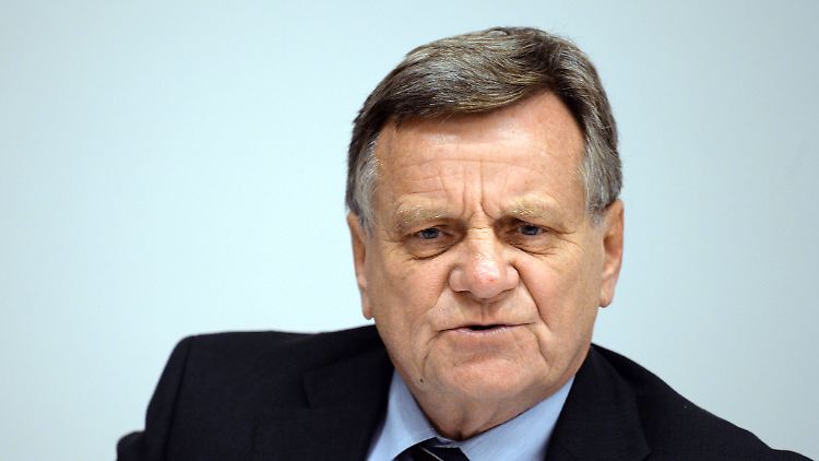 Hartmut Mehdorn wollte eigentlich am BER auf die Tube drücken.