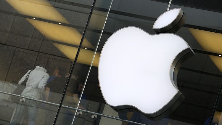 Apple.jpg