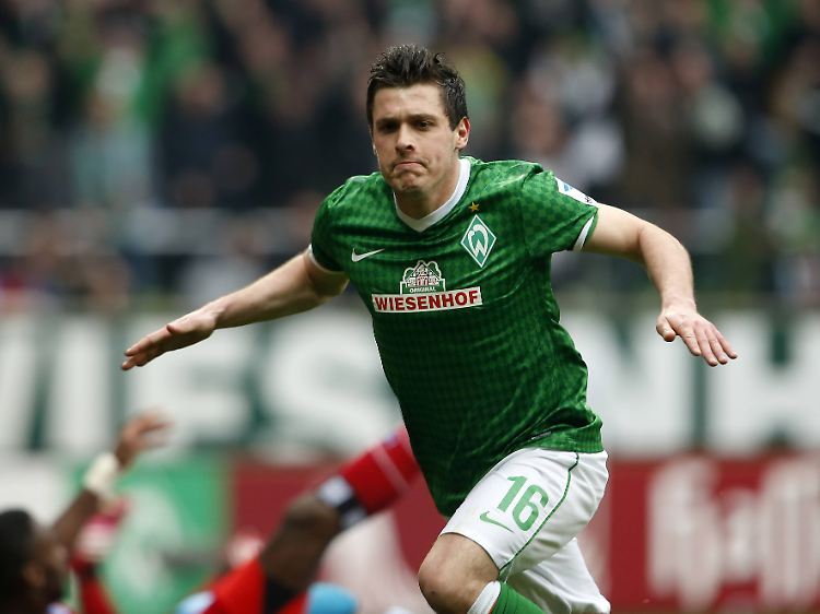 Derbyheld: Bremens Zlatko Junuzovic geht als Siegtorschütze im 100. Nordderby gegen Hamburg in die Geschichtsbücher ein.