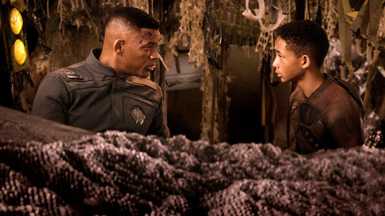 Der Film kam nicht gut an: Will und Jaden Smith wurden für ihren Auftritt in "After Earth" zum schlechtesten Leinwandpaar gekürt.