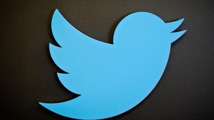 Angeblich wegen eines Systemfehlers hat Twitter Hunderttausende Passwörter zurückgesetzt.
