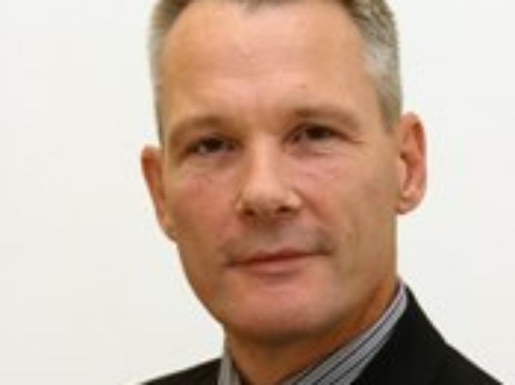 Prof. Dr. Wolff Heintschel von Heinegg lehrt Völker- und Europarecht an der Europa-Universität Viadrina Frankfurt (Oder).