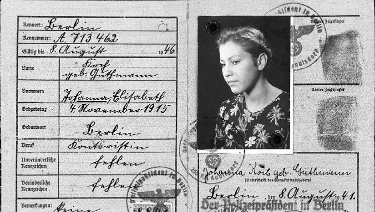 Die gefälschte Kennkarte, mit der Marie Simon als Johanna Koch unterwegs war.