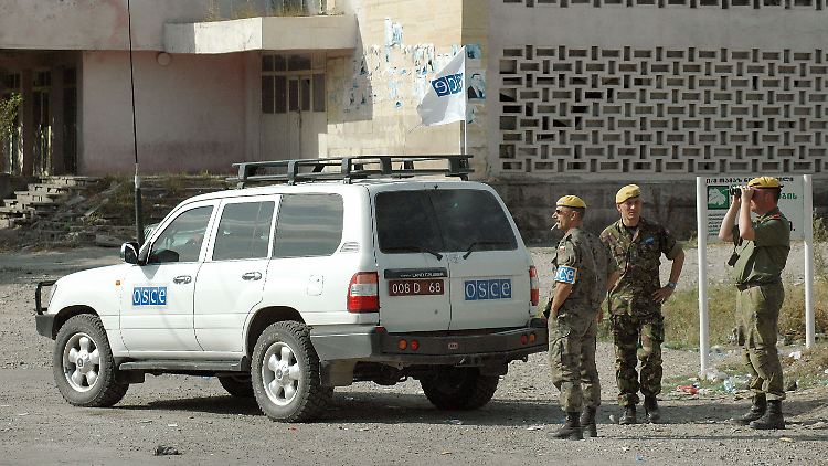 OSZE-Beobachten hatten sich 2008 in der Ex-Sowjetrepublik Georgien aufgehalten. Auch dort waren Russen eingerückt und hatten einen Aufstand niedergeschlagen.