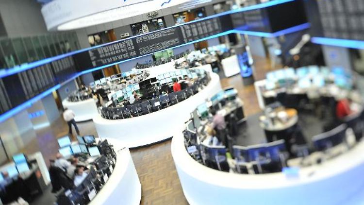 Rührt sich Draghi? Der Dax erwartet den Zinsentscheid.
