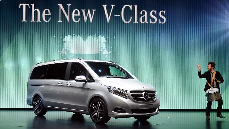 Die V-Klasse von Mercedes dürfte dem VW T5 das Leben schwer machen. Das wissen auch die Wolfsburger.