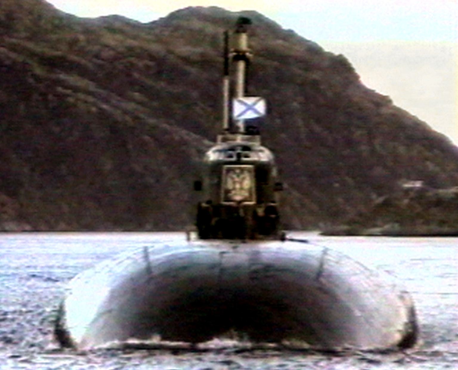 Am 11. August 2000 beginnt die russische Nordmeerflotte in der Barentssee das größte Manöver seit zehn Jahren.