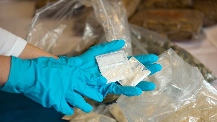 Das Methamphetamin ist sehr preiswert herzustellen.