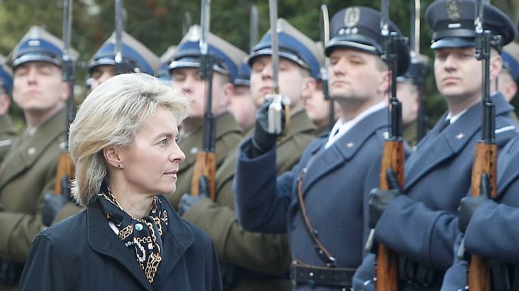 Karrierefrau und Verteidigungsministerin Ursula von der Leyen ist für den politischen Betrieb nicht repräsentativ.