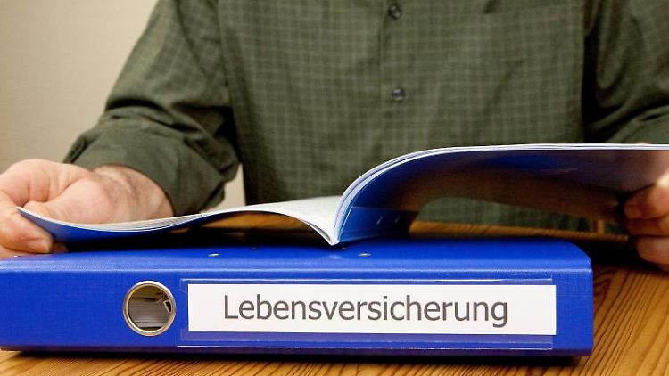 Pläne für die Neureglung von Lebensversicherungen will die Koalition demnächst vorlegen.