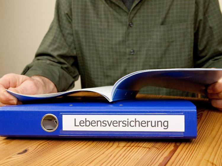 Pläne für die Neureglung von Lebensversicherungen will die Koalition demnächst vorlegen.