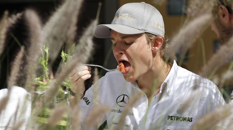Immer schön die Kalorien mitzählen: Nico Rosberg.
