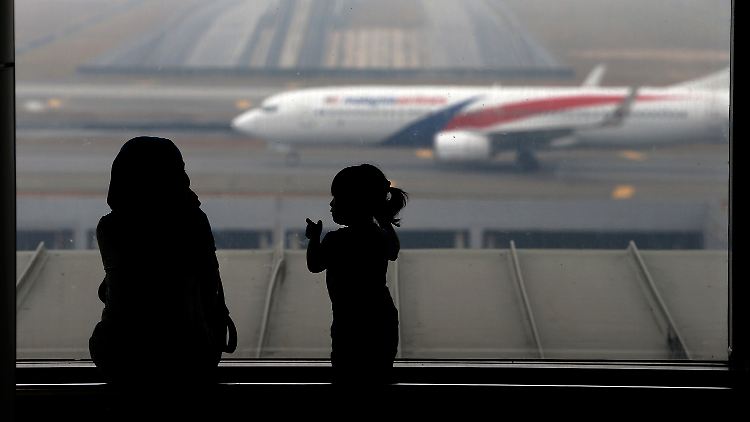 Eine schwere Hypothek für Airline, Hersteller und die Angehörigen der 239 vermissten Menschen: Das Schicksal von Flug MH370 ist noch immer ungeklärt.
