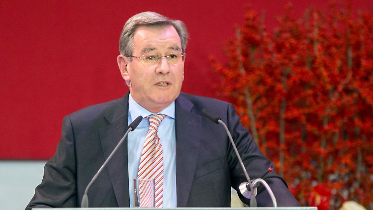 Karl Hopfner ist nicht mehr zweiter, sondern erster Mann des FC Bayern.