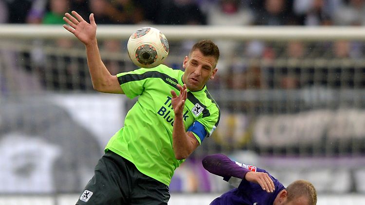 In Aue führten die Gastgeber bis in die Nachspielzeit. Dann jubelten die Gäste aus München noch einmal.