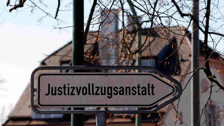Eineinhalb Stunden Fahrzeit vom Tegernsee entfernt: die JVA Landsberg am Lech.