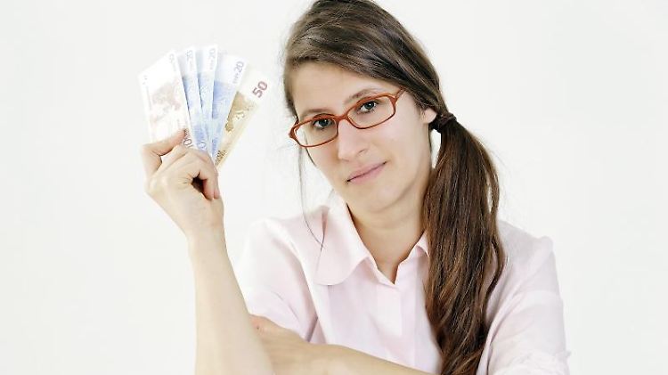 Klare Ansage: Wer mehr Geld will, muss es einfordern. Abwarten ist die falsche Strategie.