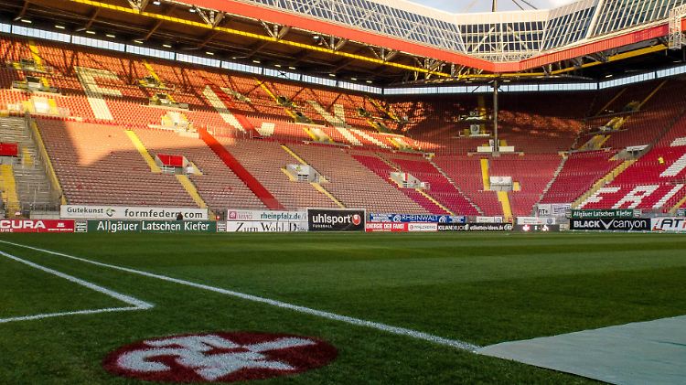 Die Pacht für das Fritz-Walter-Stadion deckt offenbar gerade einmal die Zinsen für das Darlehen der Stadt ab.