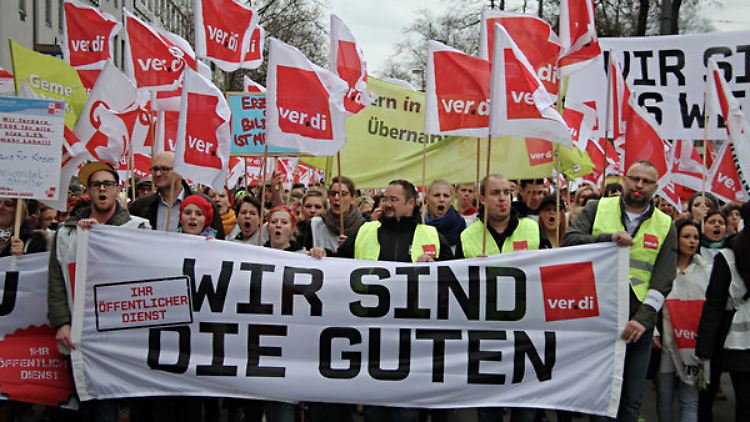 Keine Annäherung: Verdi ruft erneut zu Streiks auf - auch am Flughafen Frankfurt.